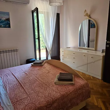 Sparks Villa *